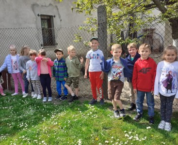 Na zdjęciu dzieci z grupy Puchatków. - powiększ