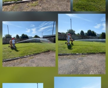 Zdjęcie przedstawia dzieci w trakcie zwiedzania.  - powiększ